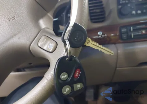 2003 Buick Lesabre Custom from USA, damaged, VIN 1G4HP52K73U167295